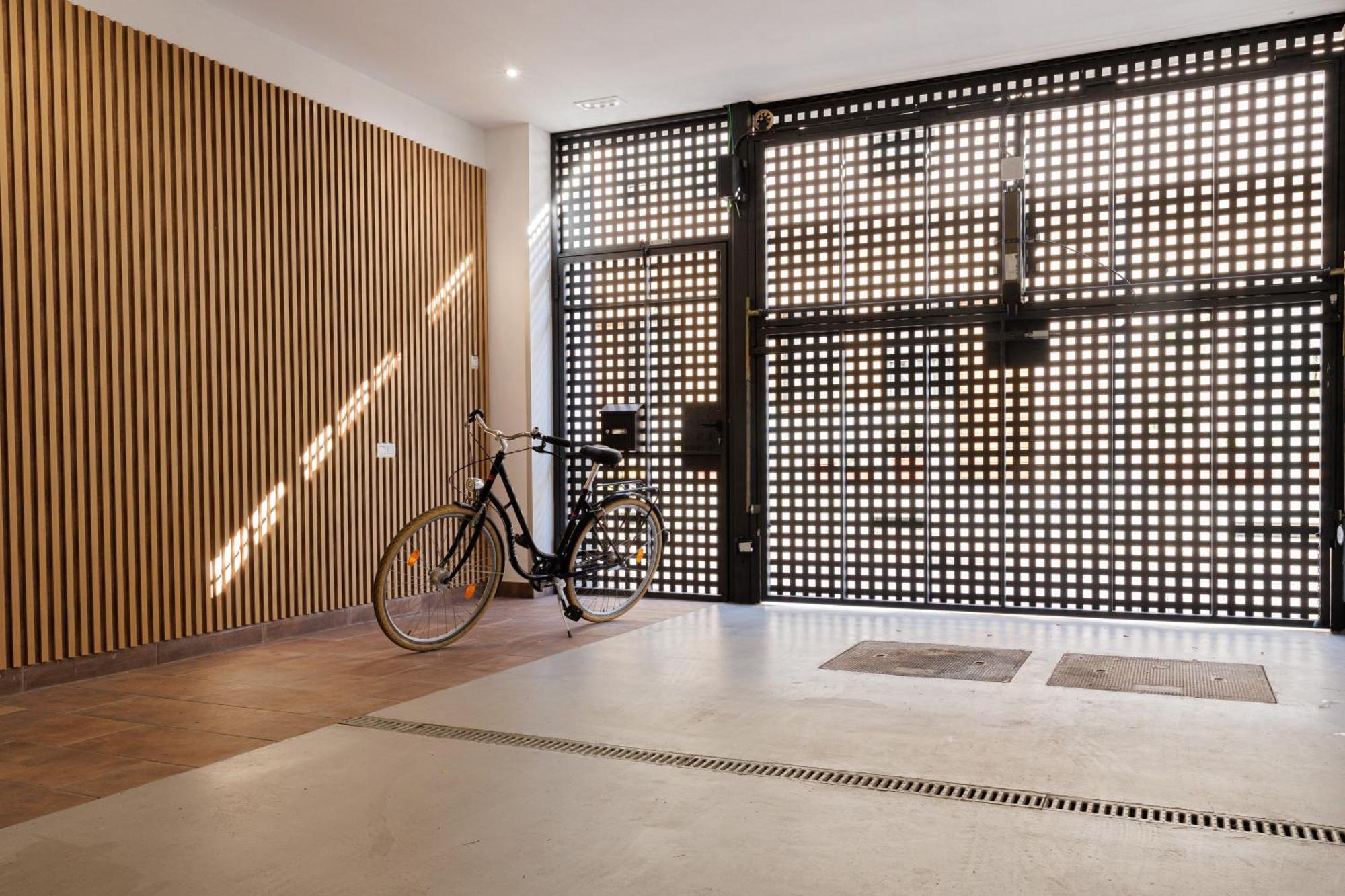מונטגאט Atico Duplex Playa Area Barcelona Con Spa Exterior מראה חיצוני תמונה